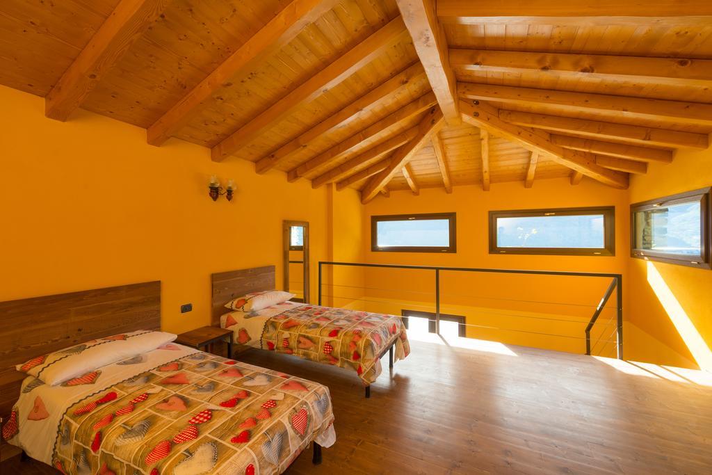 Tra Lago E Montagna Baita La Morena 内索 外观 照片